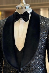 Crown & Collar Men Suit