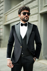 The Legacy Fit Men Suit