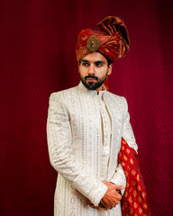 Men zahaab sherwani