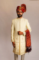Men Zawaar Sherwani